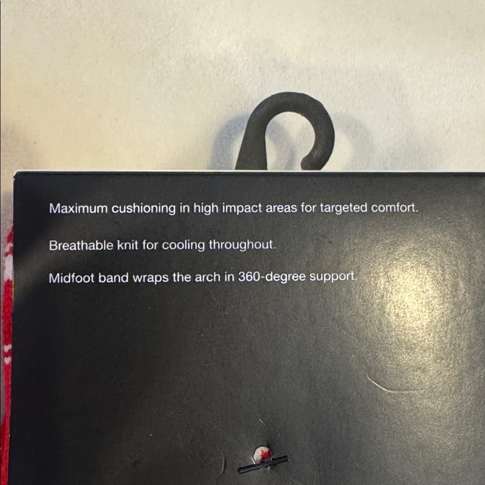 Brand new! Nike Elite Red and Gold Basketball Socks, sz 5-7y - Picture 5 of 5